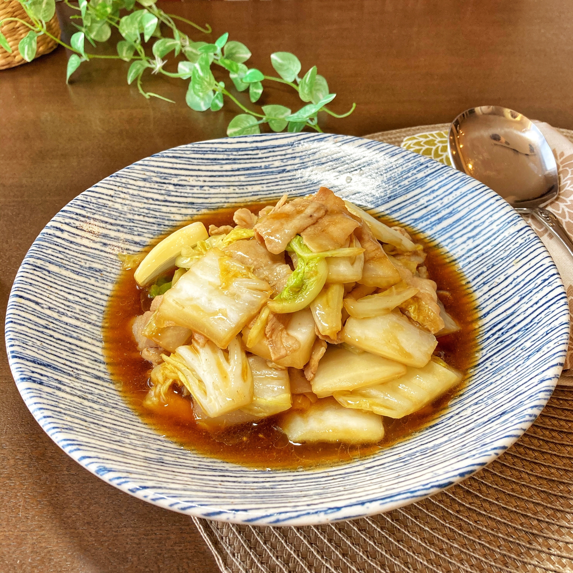 白菜と豚バラのうま煮