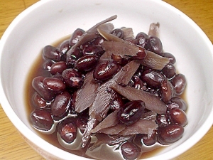 黒豆とごぼうの煮物
