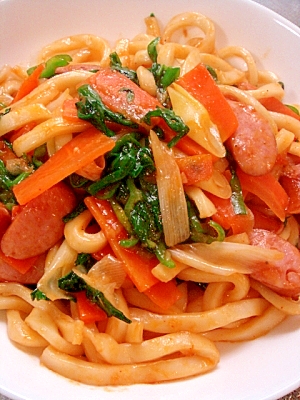 ニラたっぷり★韓国風★焼きうどん