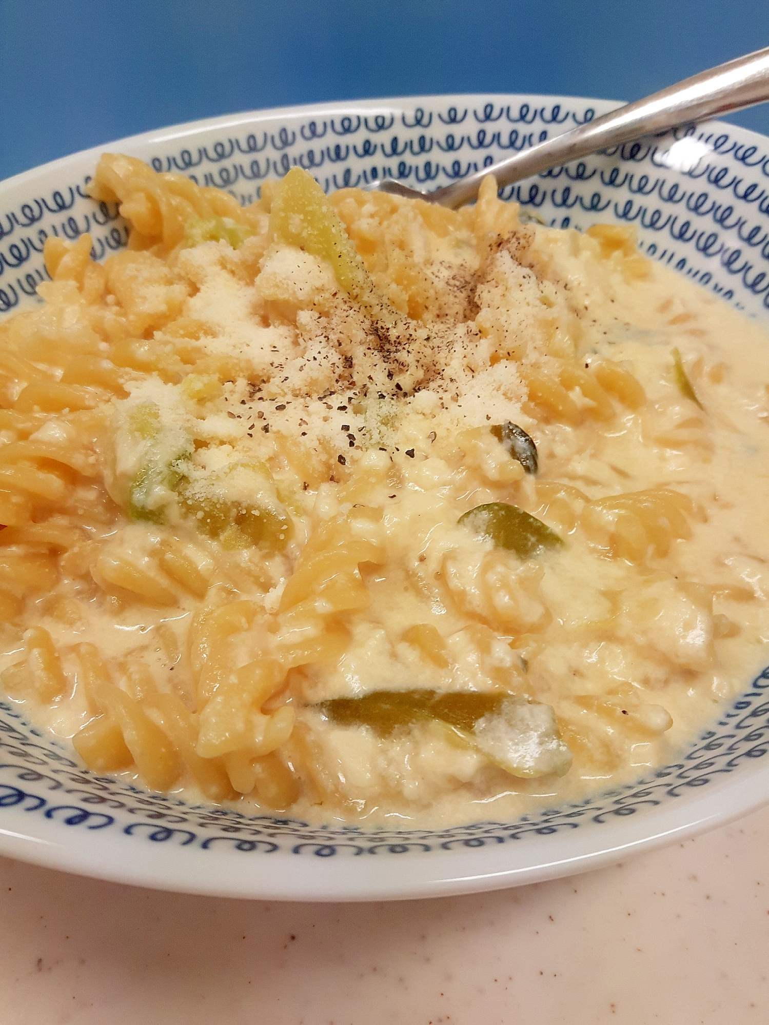 味噌汁リメイク(^^)簡単チーズクリームパスタ♪