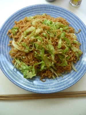 チキンラーメンでできる焼きそば