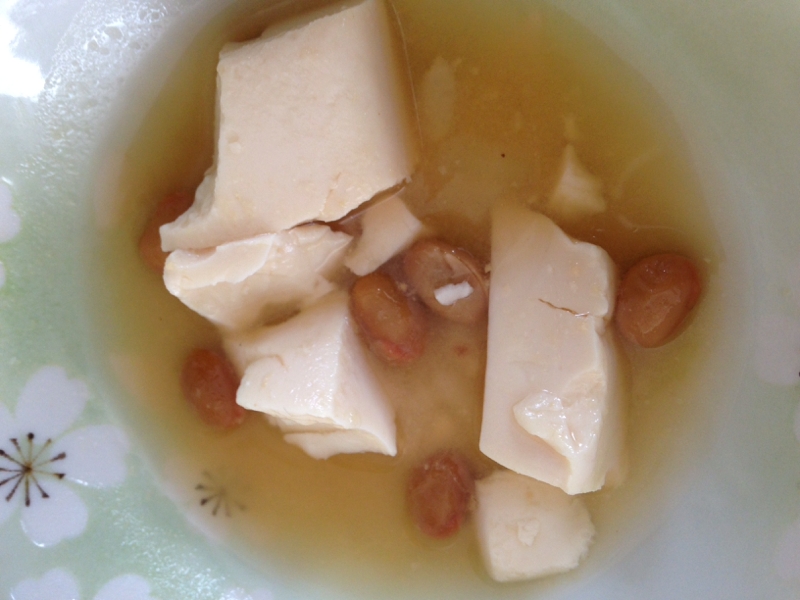 納豆と豆腐とネギの味噌汁