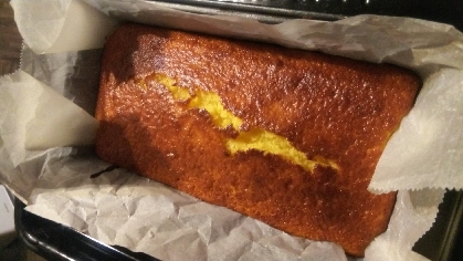 レモン風味のパウンドケーキ