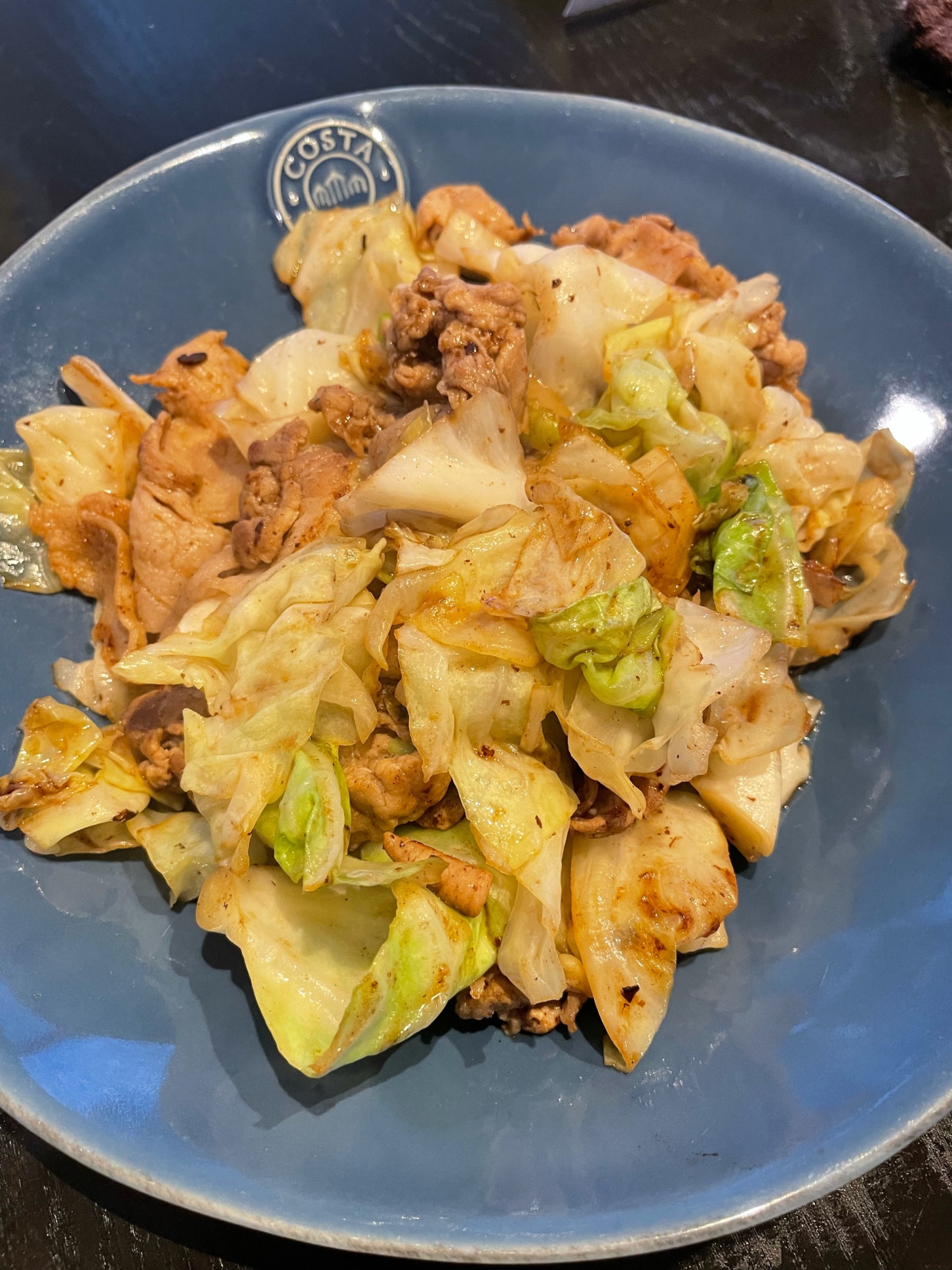 【ご飯のおかず】キャベツと豚肉の炒め物