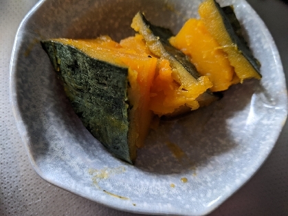 砂糖なし✿⁠みりん黒酢めんつゆ✿⁠炊飯器で南瓜煮