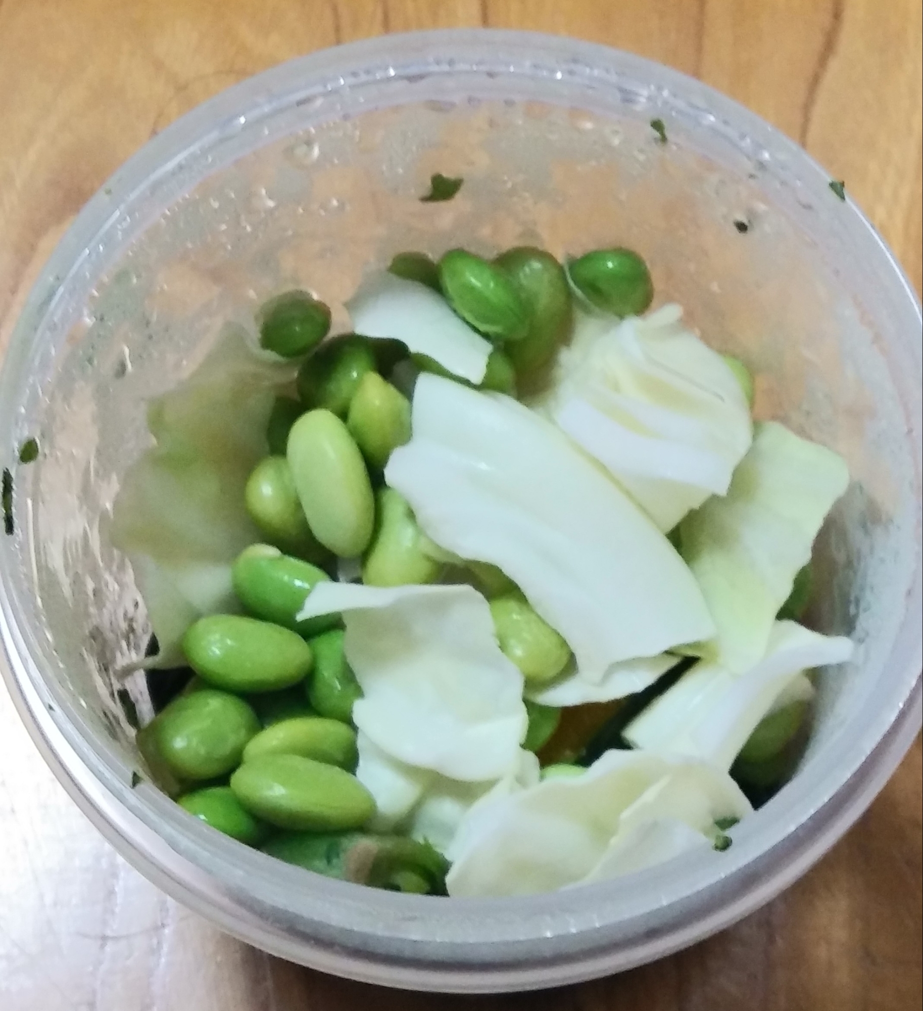 枝豆とキャベツのマヨネーズサラダ