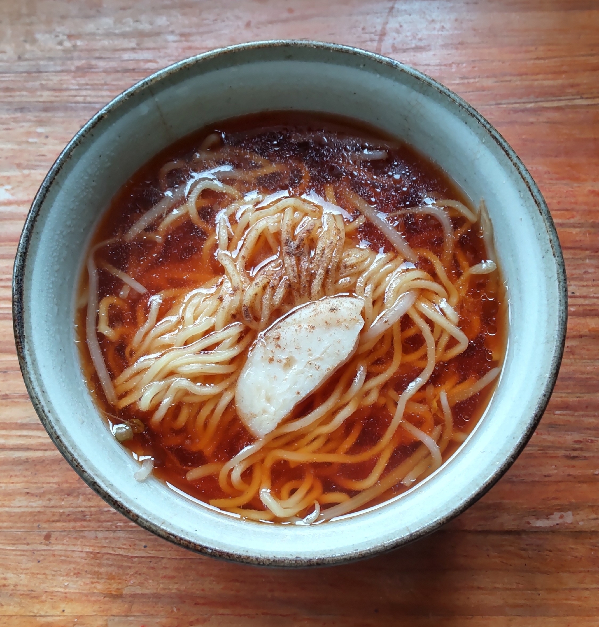 もやしとカマボコの生ラーメン♪