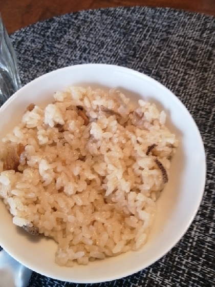 もち米でたきこみを初めて作りました。美味しくできました。ご紹介有難うございました!