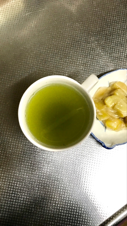 おはようございます♪
朝1番の美味しいお茶にお茶うけも美味しそう〜と思い私も一緒にいただきました✨
素敵レシピありがとうございました(*´∀`)♪