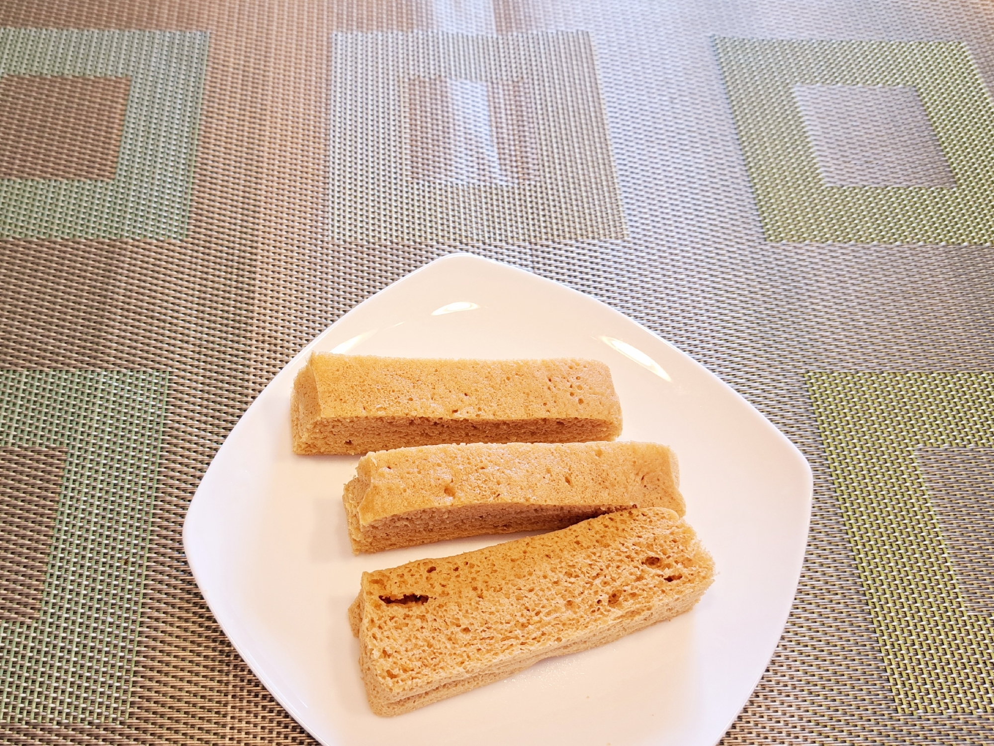 小麦粉なしで作る！黒蜜入り きな粉の蒸しパン