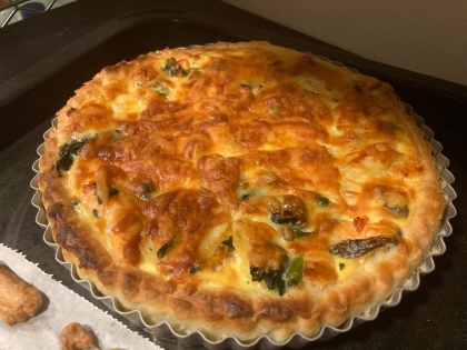 冷凍パイシートで！ほうれん草とベーコンのキッシュ