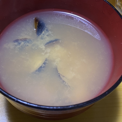 しじみは冷凍しましょう♡しじみの味噌汁♡