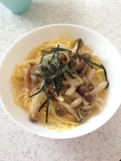 麺つゆで簡単に★美味しい〜きのこの和風パスタ