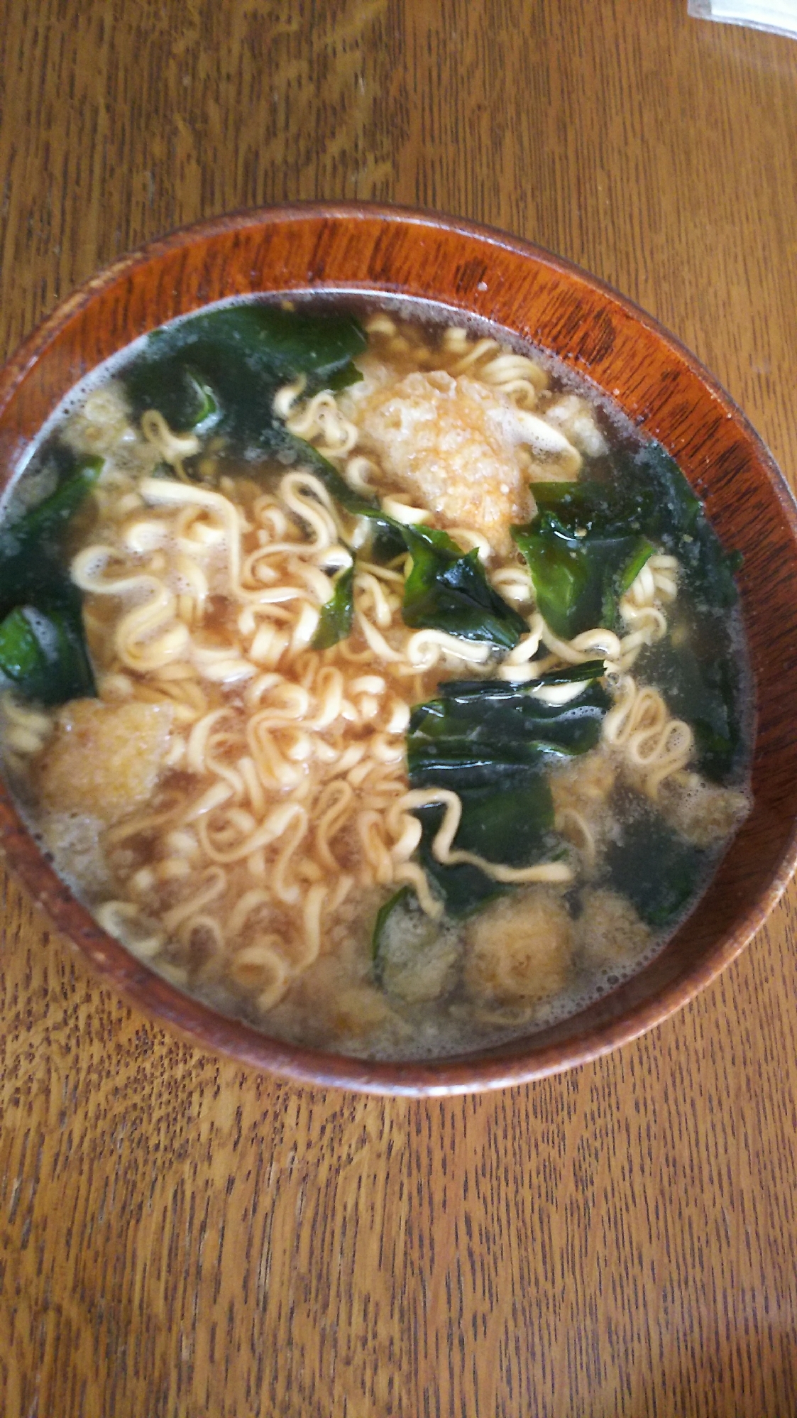 わかめ&豚皮のミニラーメン