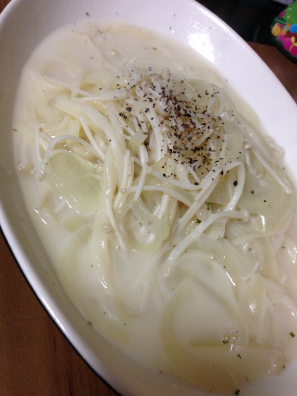 白い☆ミルクうどん