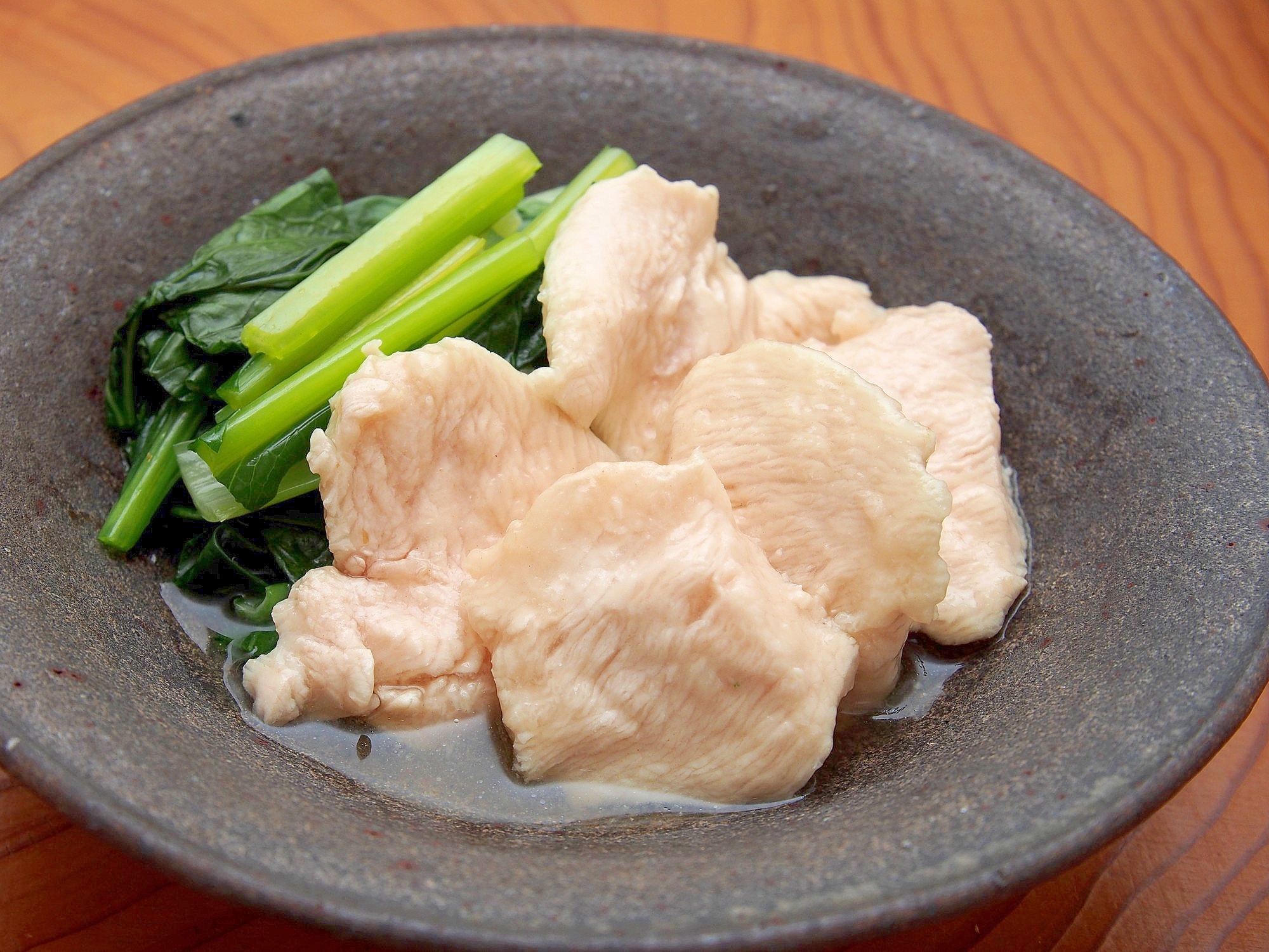 しっとり胸肉と小松菜の煮物