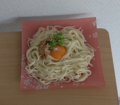 冷凍うどんでかま玉うどん