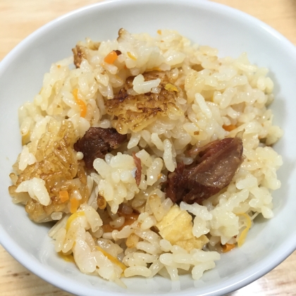 焼き鶏缶で炊き込みご飯