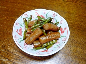 こんにゃくとインゲンの甘辛炒め煮