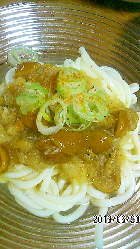 温、冷。どっちでもイケる！なめこおろしうどん♫