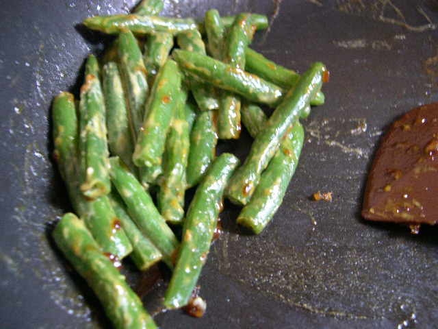 小さなおかず　いんげんのカレーマヨネーズ和え