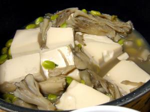 枝豆と豆腐のスープ煮
