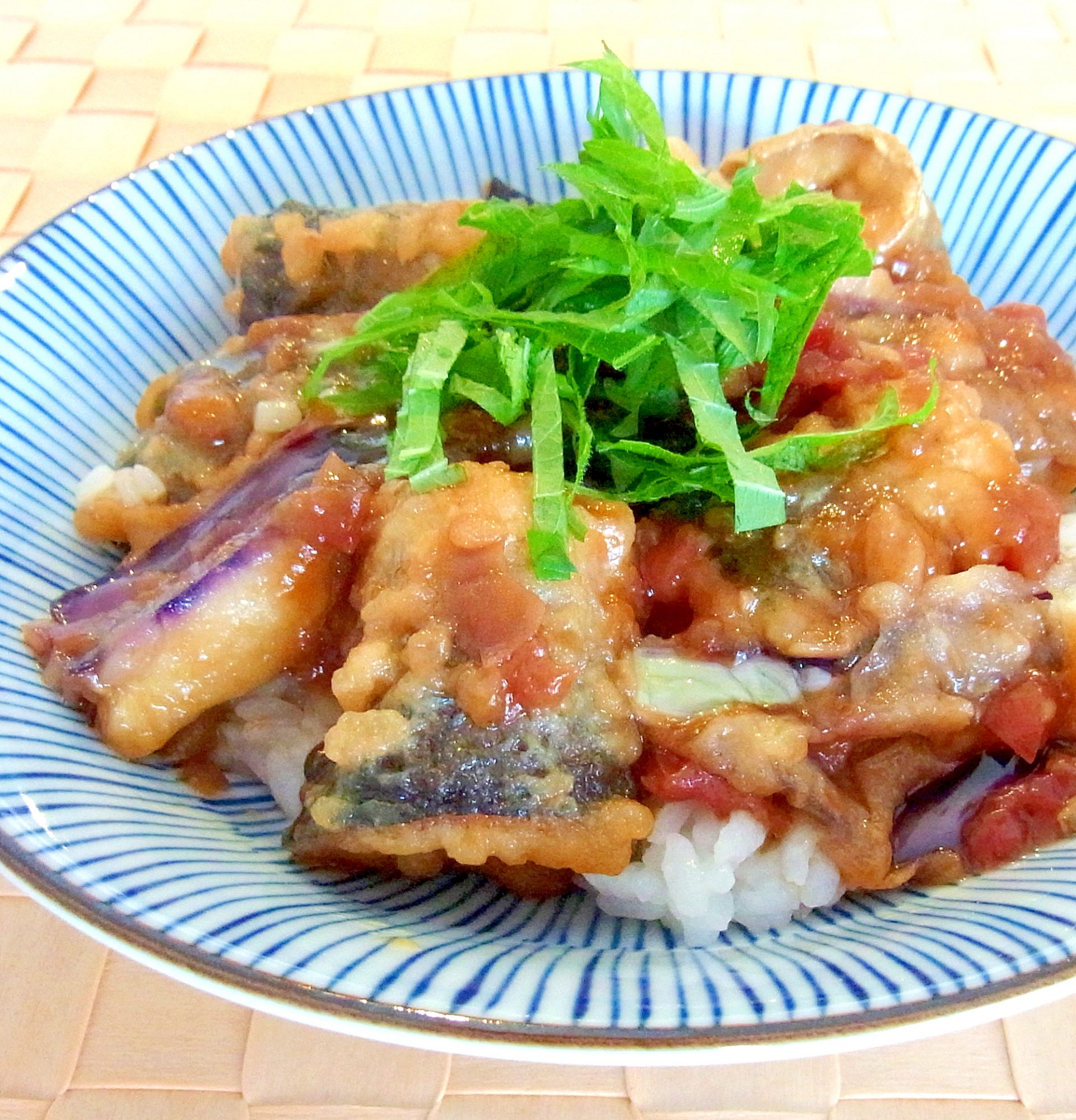 あまった天ぷらで♪梅しそ天丼