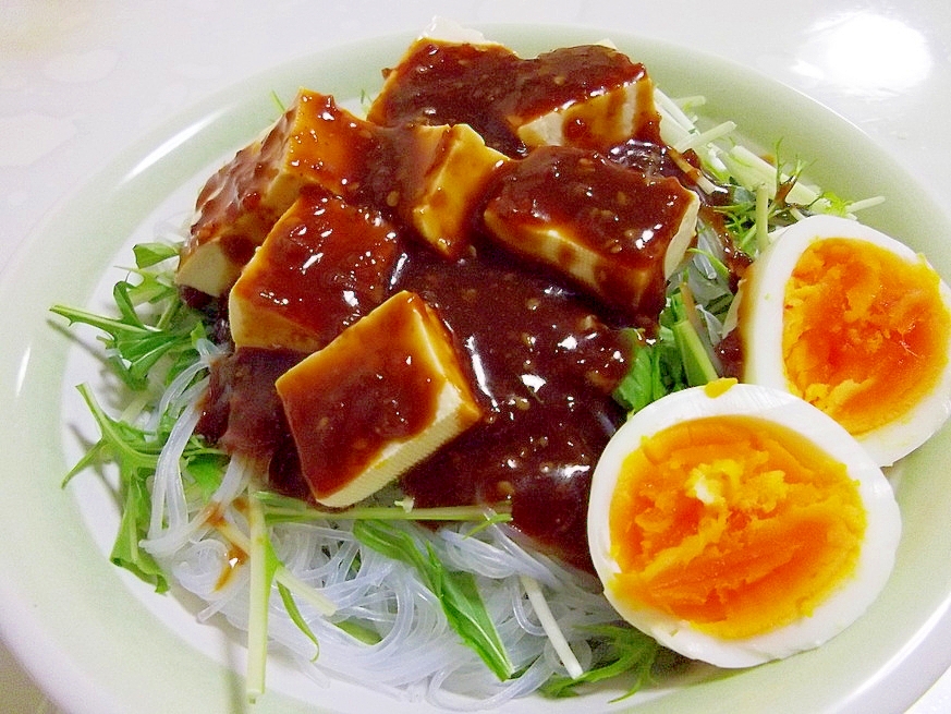 ジャージャー麺の素を使って☆おかず春雨サラダ☆