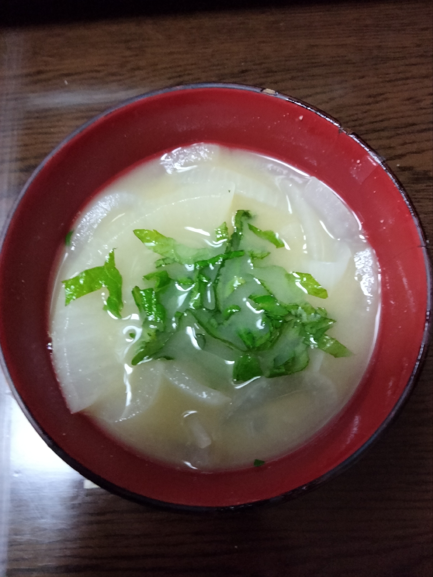新玉葱と大葉の味噌汁