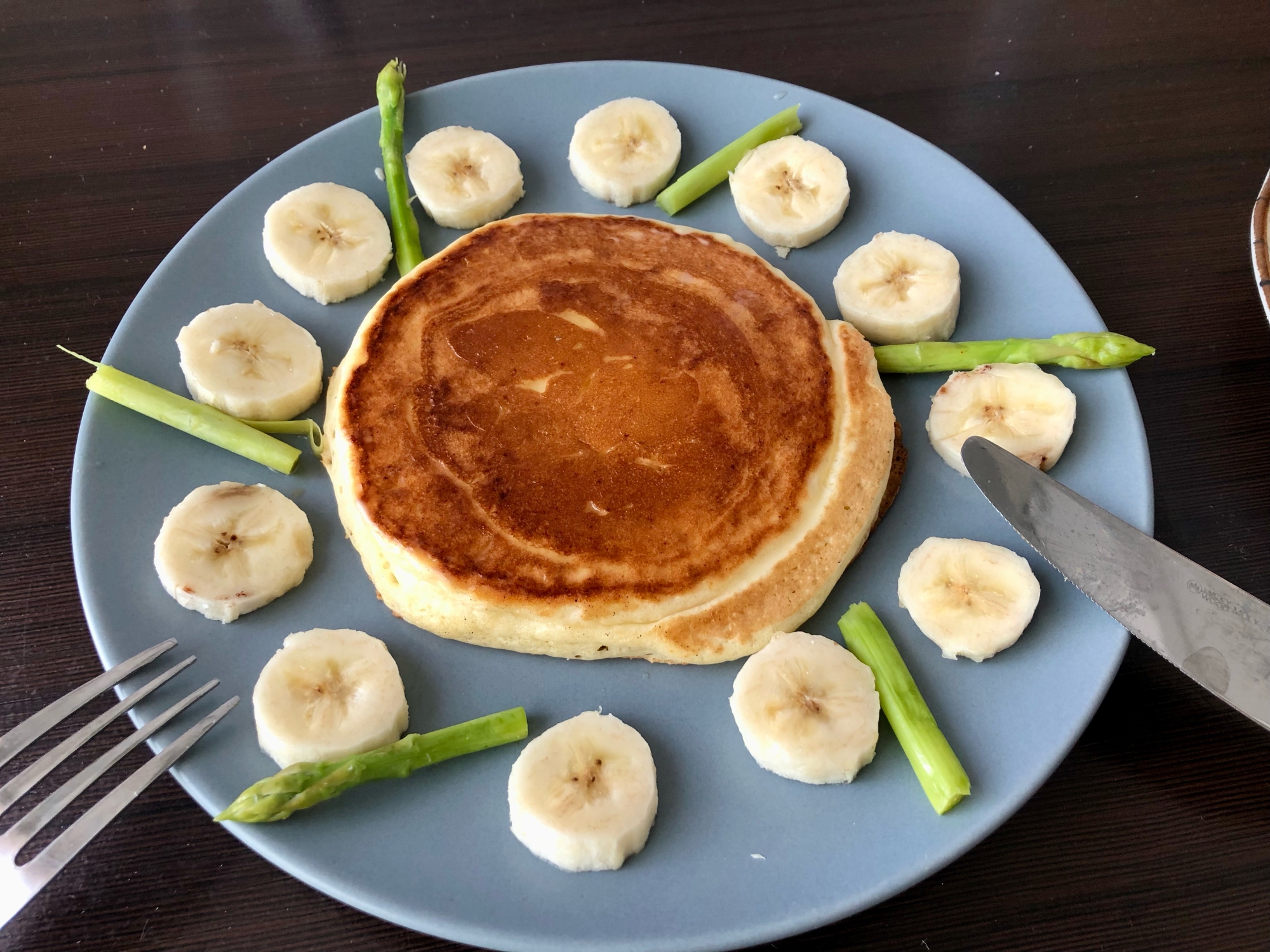 カフェ風♡バナナとアスパラガスのパンケーキ