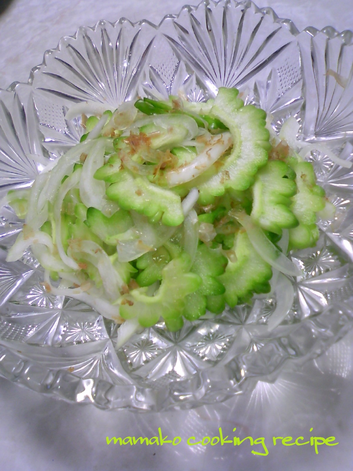 色の薄いゴーヤがあったら ゴーヤと玉ねぎのサラダ レシピ 作り方 By Fuu Tann 楽天レシピ