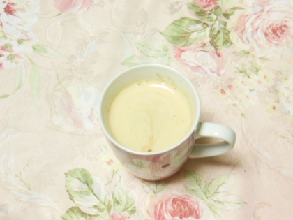 ☆牛乳がなくてもＯＫ♪　スキムミルク紅茶☆