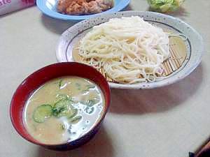 夏の定番　うちの冷や汁うどん