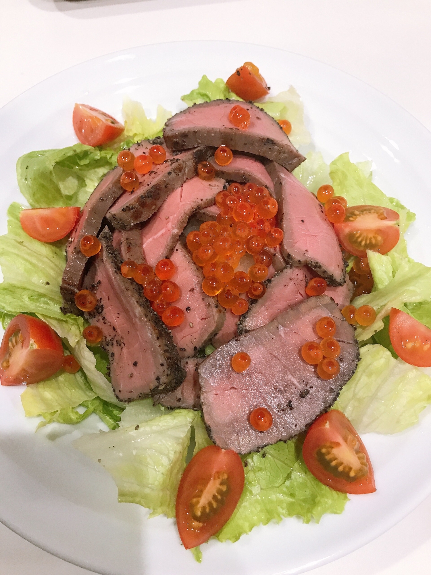 ローストビーフいくらのせ