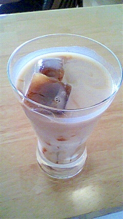 豆乳入り氷コーヒー
