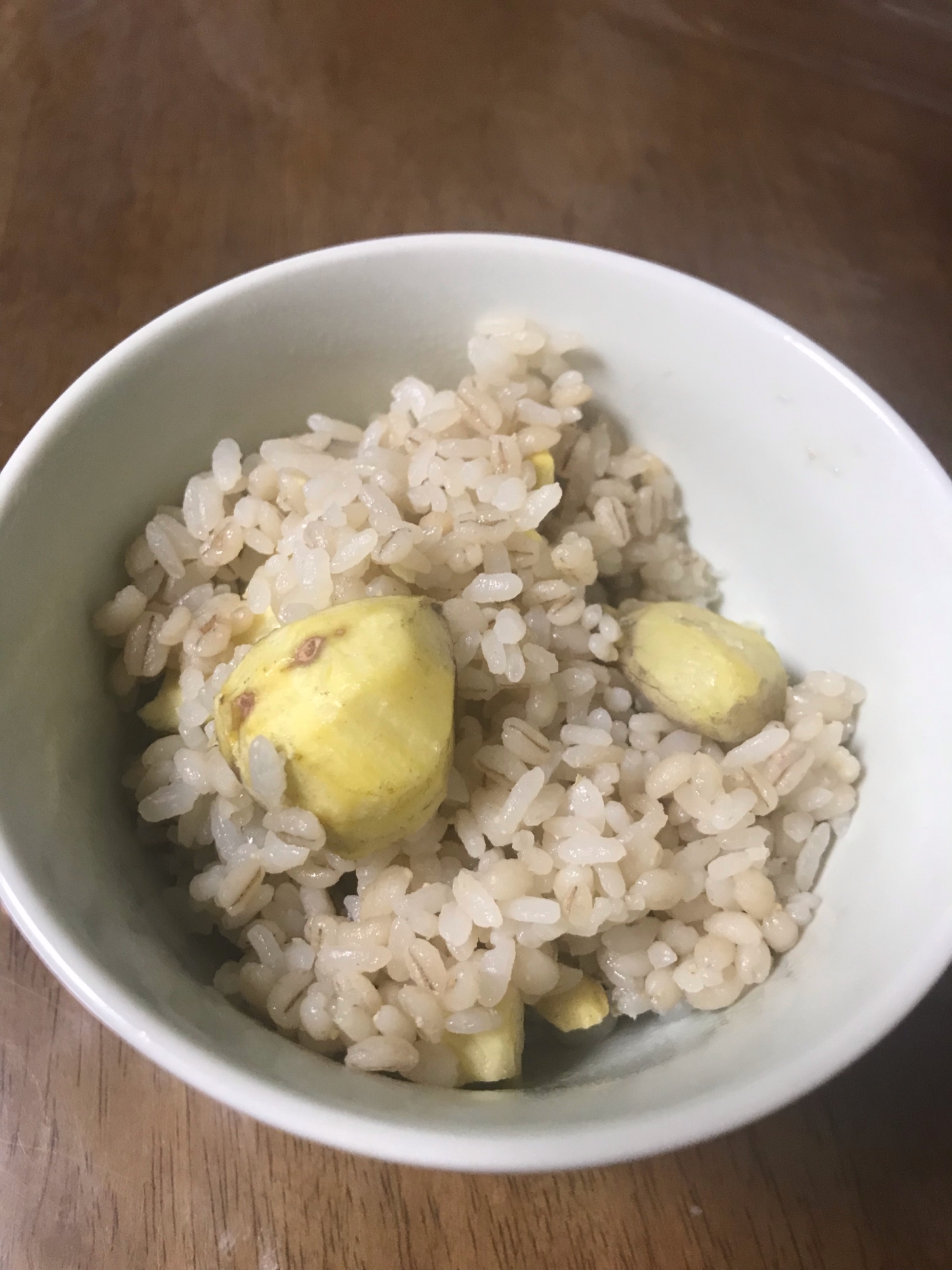 もち麦をいれた栗ご飯