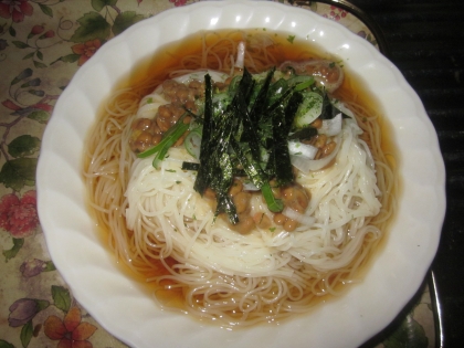 のど越しツルン”納豆卵かけそうめん”