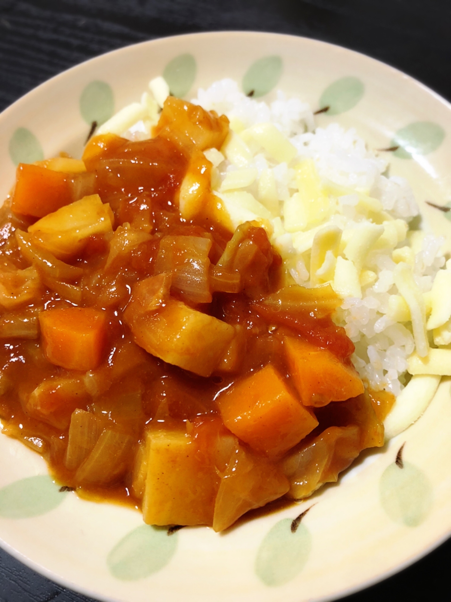 余ったミネストローネで！トマトカレー