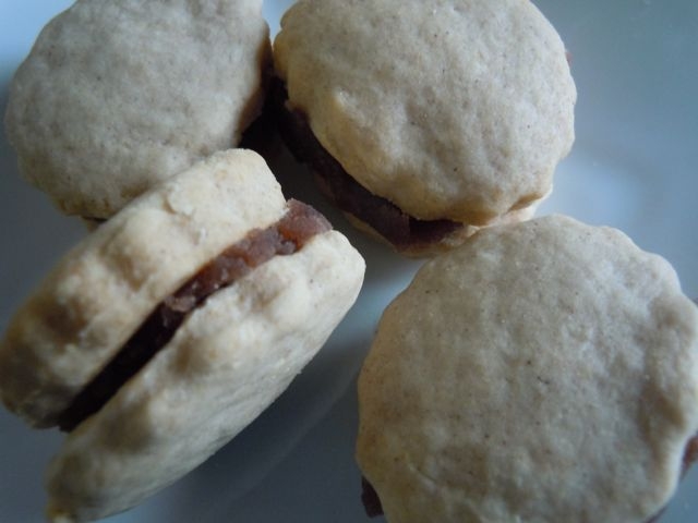 大豆粉でこしあんクッキーサンド