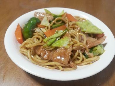 とんかつソースの濃厚焼きそば