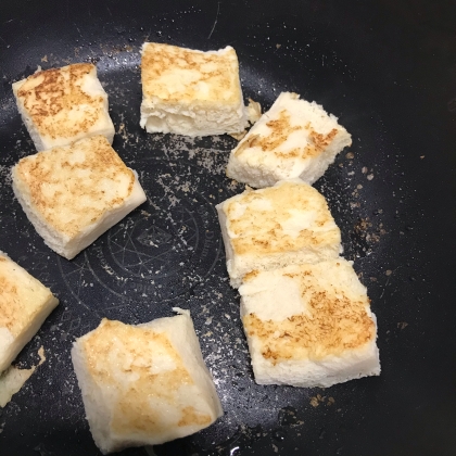 冷凍豆腐のコロコロ焼き