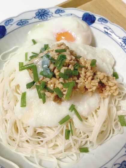 とろろ納豆のぶっかけ素麺♪