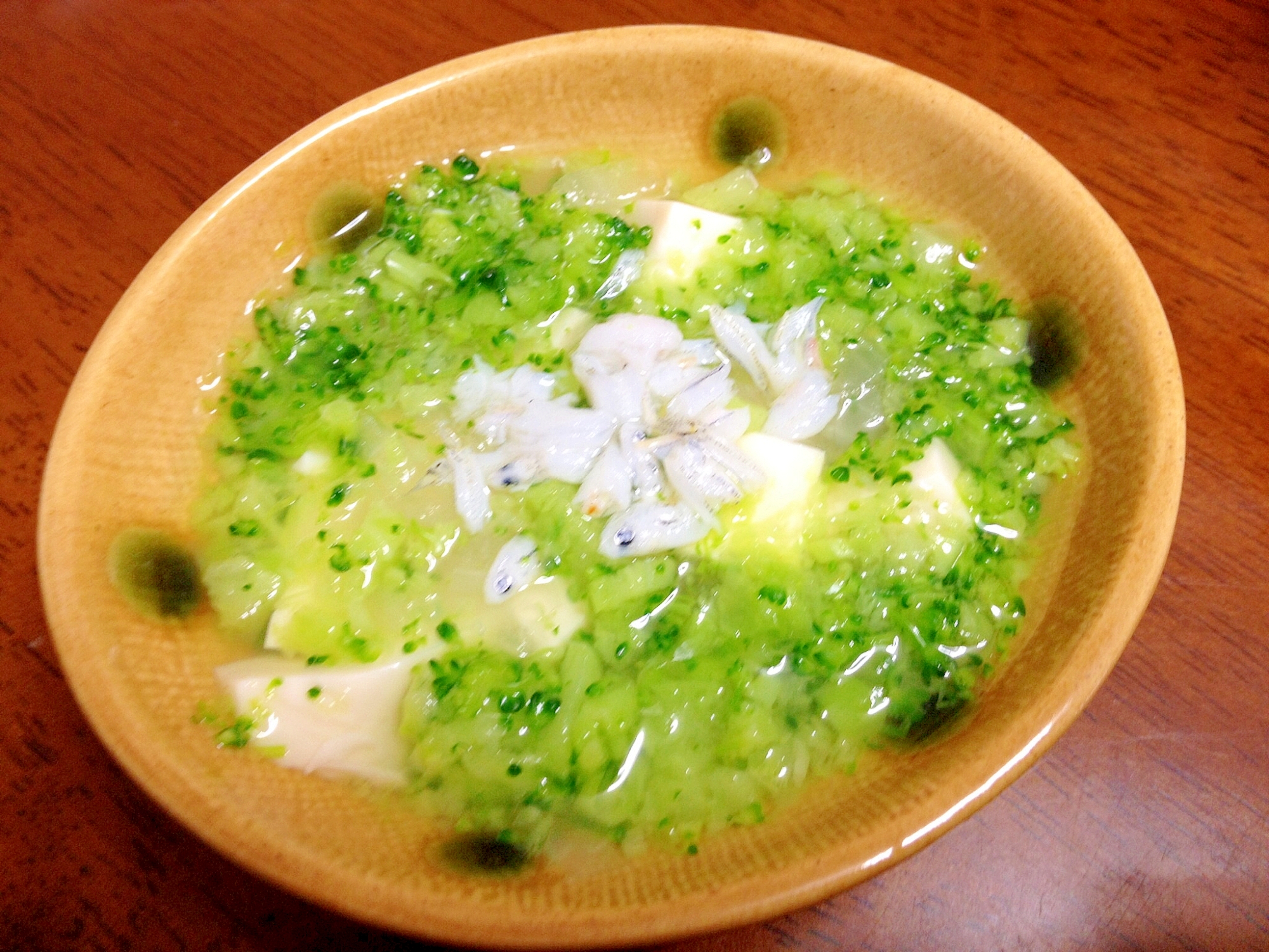 離乳食中期しらすブロッコリー豆腐のスープ