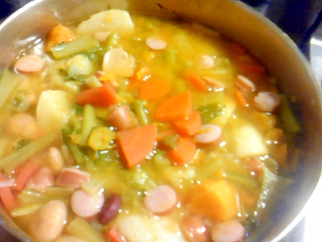 ぽかぽか♪かぶとかぼちゃの野菜たっぷりスープ