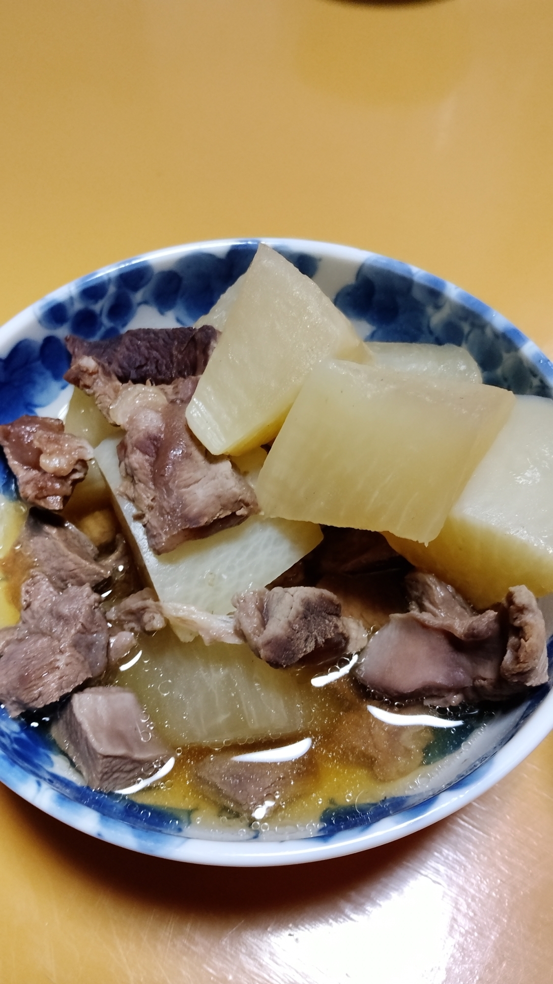 スジ大根