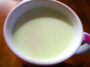 緑茶ミルクティー