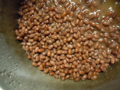 圧力鍋で蒸し小豆　（無味）