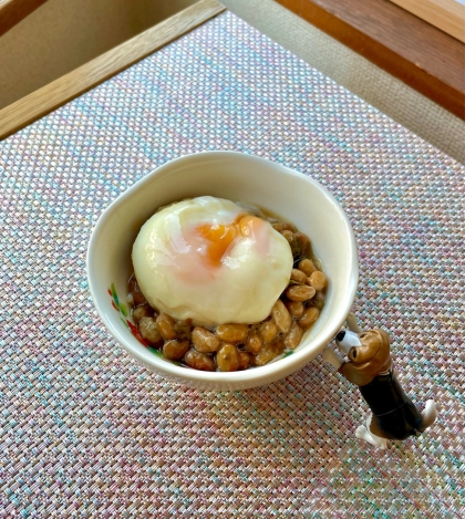 温泉卵とすりごまDe納豆〜毎日納豆〜