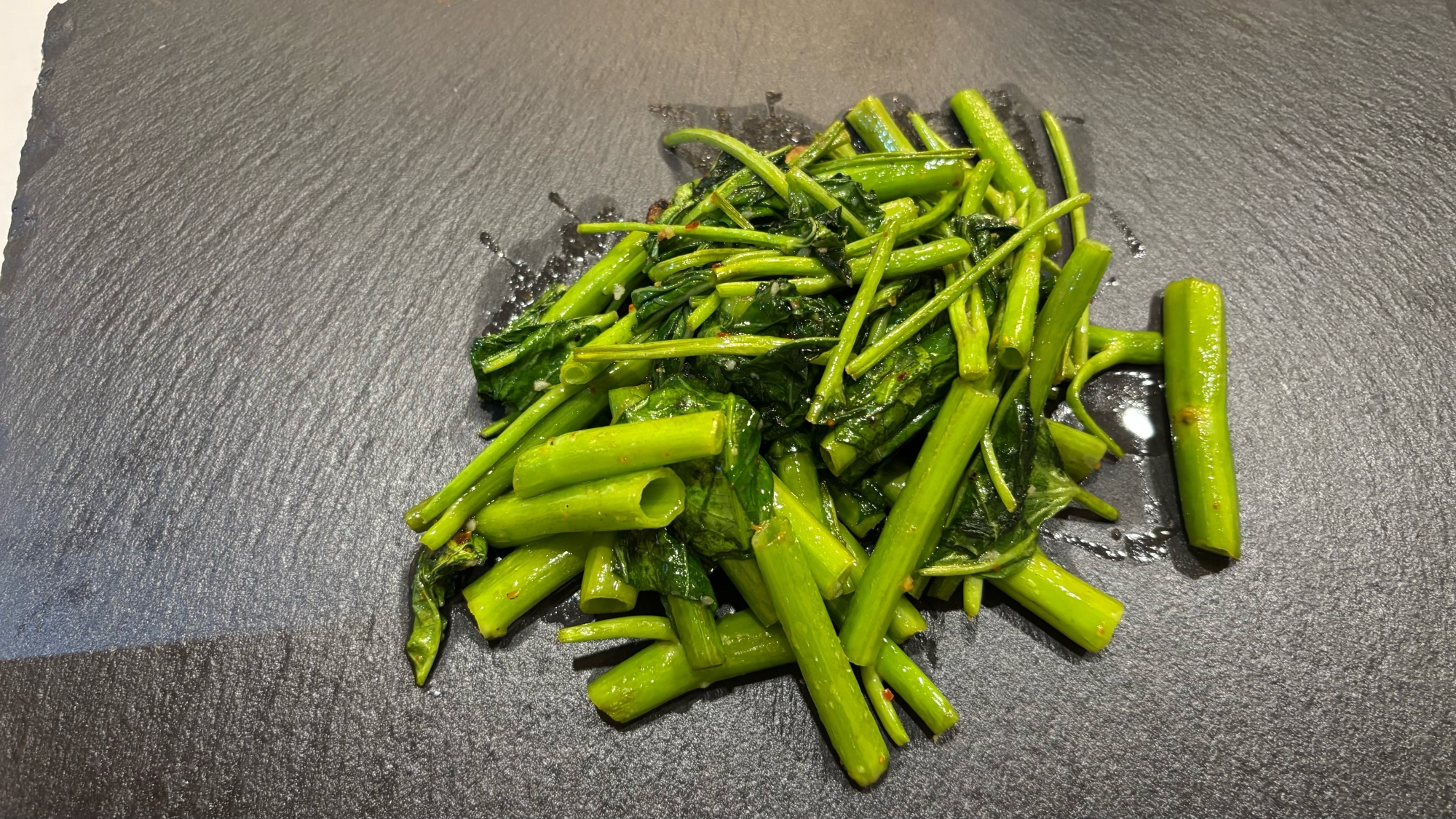 エスニック☆空芯菜炒め