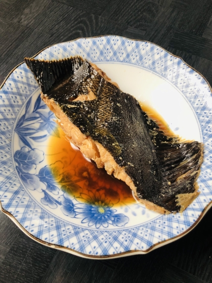 黒カレイの煮付け